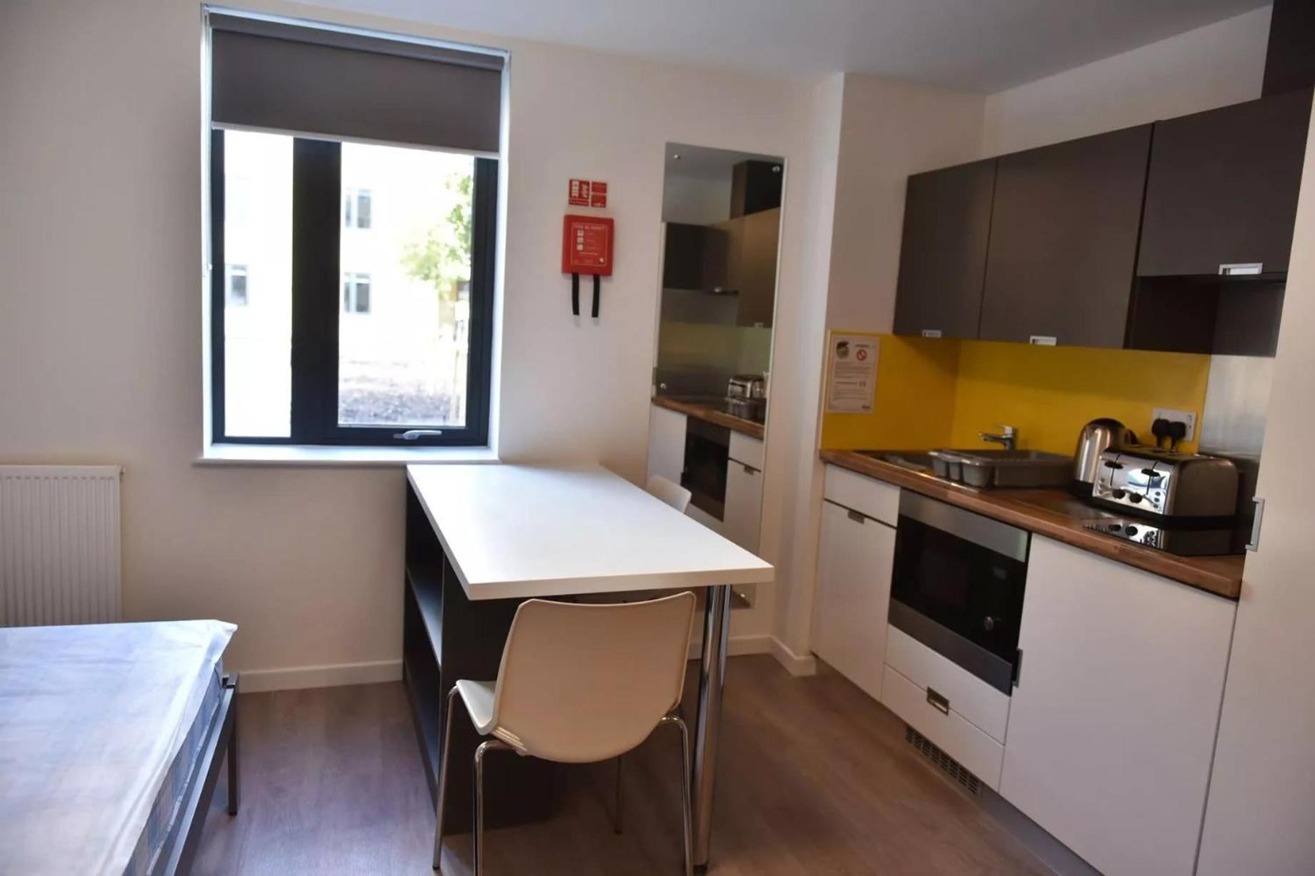 Pittville Student Village In Cheltenham Esterno foto